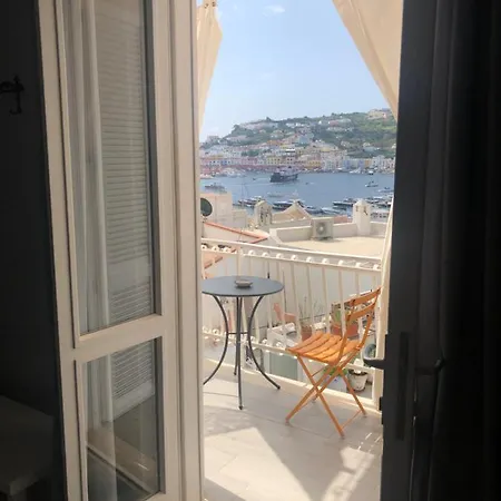 B&B Ponza Suite Exterior photo