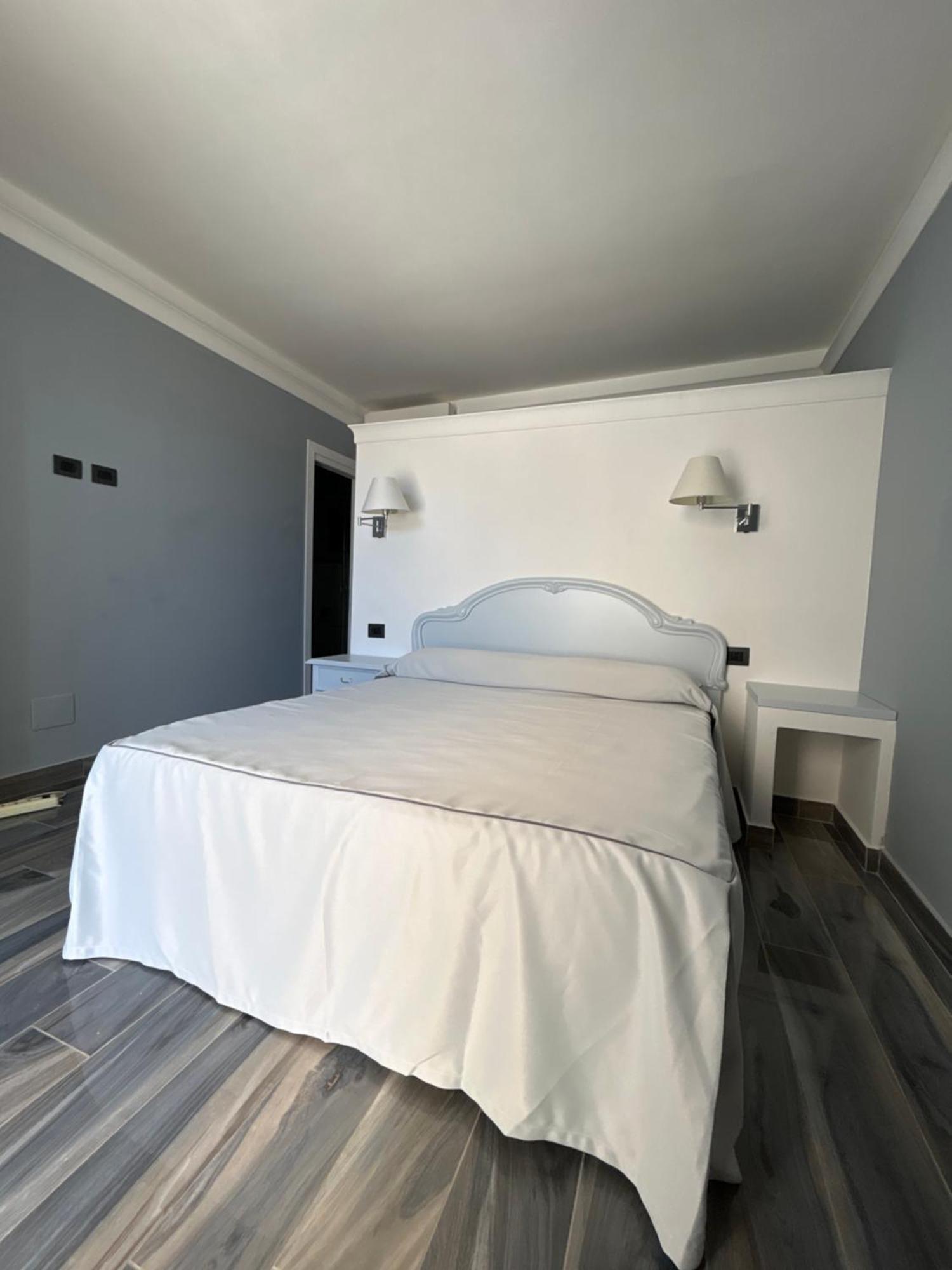 B&B Ponza Suite Bed & Breakfast 3*